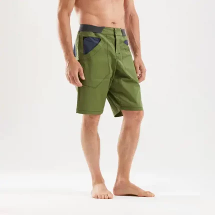 E9 N 3 Angolo Short